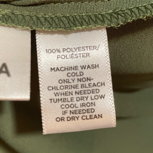 LOFT long sleeve button down - Picture 2 of 5